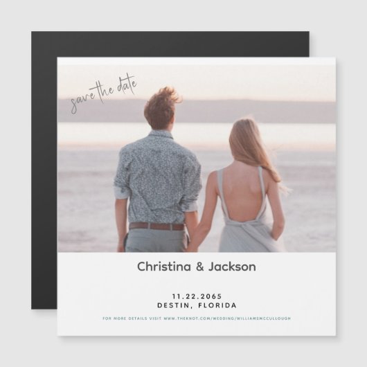 Beach Couple Photo Modern Font Save the Date Magnetische Uitnodiging (Voorkant / Achterkant)