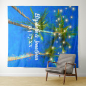 Beach Destination Wedding Palm Trees String Lights Wandkleed (In Situ (horizontaal))