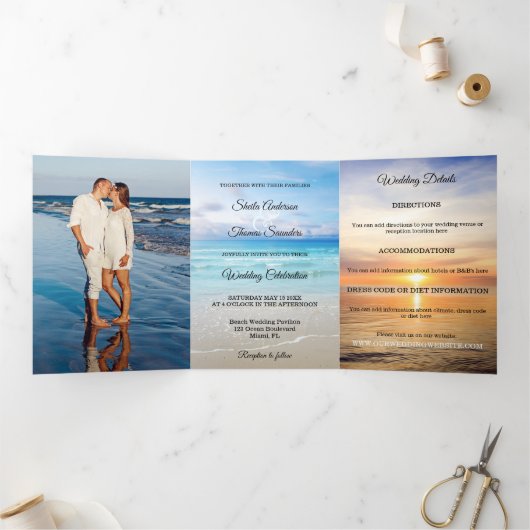 Beach Destination Wedding Tri-voudige Uitnodiging (Binnen)