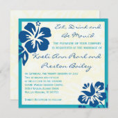 Beach Flowers Shades of Blue Wedding Invitation Kaart (Voorkant / Achterkant)
