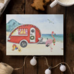 Beach Holiday RV Camper Camping Flamingo Feestdagenkaart<br><div class="desc">Dit ontwerp werd gecreeerd door digitale kunst. Het kan op het verstrekte gebied worden gepersonaliseerd of door de foto te veranderen of uw eigen woorden toe te voegen worden aangepast. Neem contact met mij op colorflowcreations@gmail.com als u dit ontwerp op een ander product wilt gebruiken of om het aantal, het...</div>