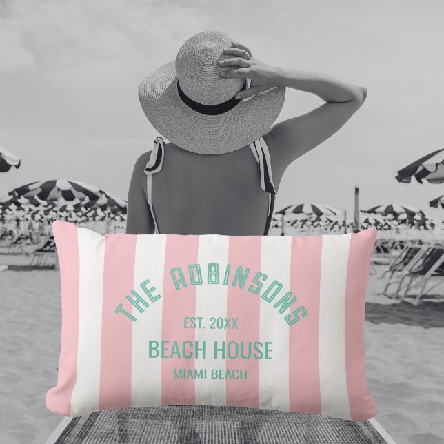 Beach House Custom Naam Pink Cabana Stripe Buitenkussen (Creator heeft geüpload)