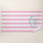 Beach House Familienaam Pink Cabana Stripe Strandlaken (Voorkant)