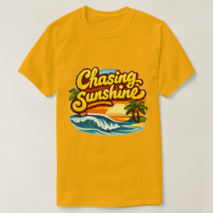 Beach Jagen Op Zonneschijn T-shirt