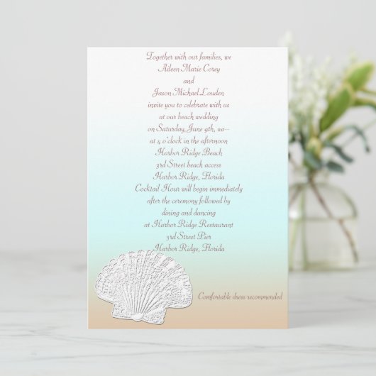 Beach met Shell Wedding Invitation Kaart (Staand voorkant)