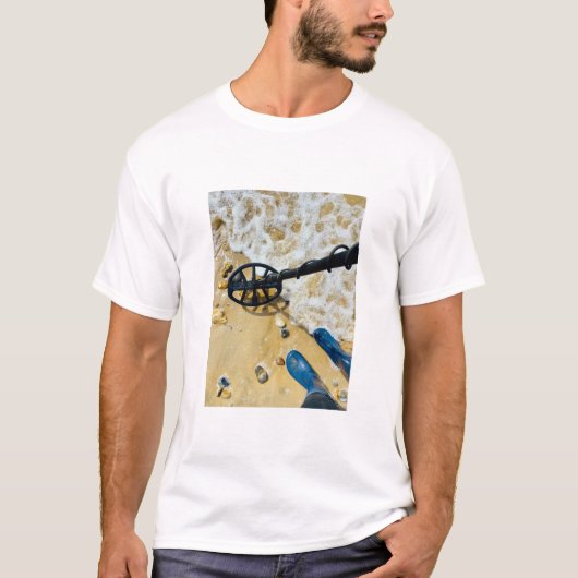 Beach Metal Detecting T-Shirt – Leuk cadeau (Voorkant)