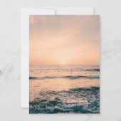 Beach Night Sunset in the Horizon Wedding Kaart (Achterkant)