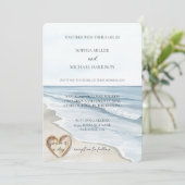 Beach Ocean Heart Sand Wedding Kaart (Staand voorkant)