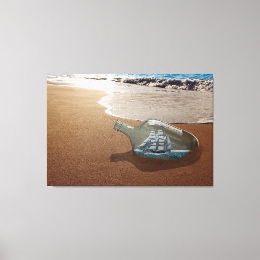 BEACH OCEAN SHIP FLES STRETCHED CANVAS ART PRINT (Voorkant)
