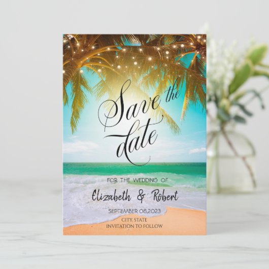 Beach, Palm, Sun, String Lights Script sparen de d Save The Date (Staand voorkant)