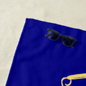 BEACH PARTY Fun Cool Script op Blue Royal Blue Strandlaken (In situ)