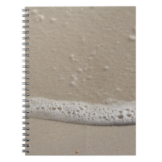 Beach Sand and Zee schuimen Notitieboek