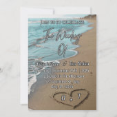 Beach Sand Hearts Elegant Tropical Modern Wedding Kaart (Voorkant)