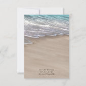 Beach Sand Hearts Elegant Tropical Modern Wedding RSVP Kaartje (Achterkant)