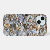 Beach Sand Shells iPhone 15 Case (Achterkant horizontaal)