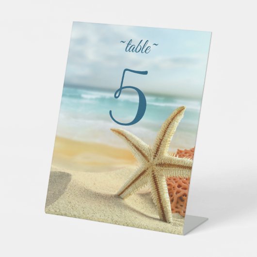 Beach, Sand, Starfish Weddenschap Table Number Reclamebord Met Voetstuk (Voorkant)
