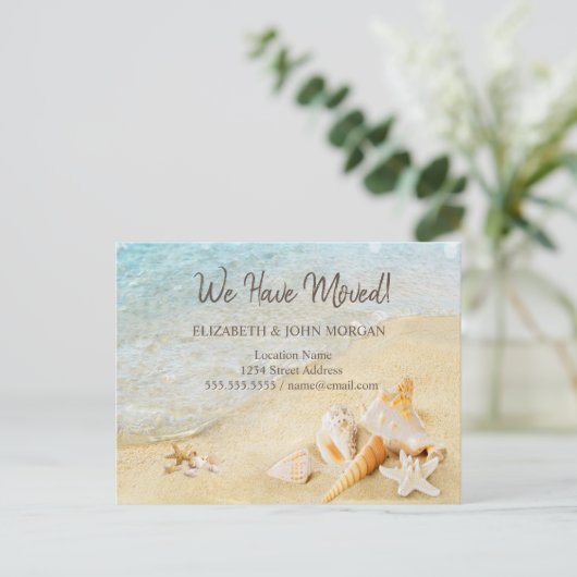 Beach Seashells Sand Moving Aankondigingskaart (Staand voorkant)