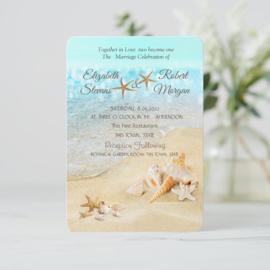 Beach Seashells Sand Wedding Invitation Kaart (Staand voorkant)