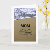 BEACH SIGN ZEGT HAPPY BIRTHDAY *MOM* KAART (Gele Bloem)