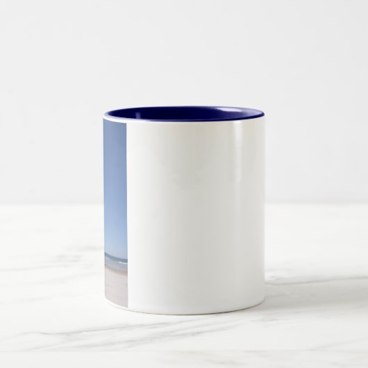 Beach & Sky Lefty Mok (Center)