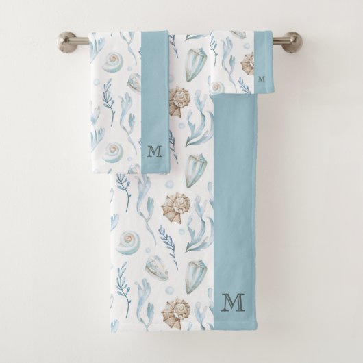 Beach Style Maritime Coastal Monogram Bad Handdoek (Insitu)