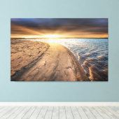 Beach sunrise in Burnham Overy Staithe in Norfolk Canvas Afdruk (Insitu (Houten vloer))