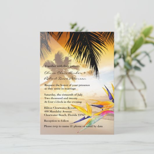 Beach Sunset Palm Trees Bird-of-Paradise Wedding Kaart (Staand voorkant)