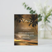 Beach Sunset Palms String Lights Save the Date Aankondigingskaart (Staand voorkant)