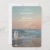 Beach Sunset, Waves, Champagne Glass Gold Weddensc Kaart (Voorkant)