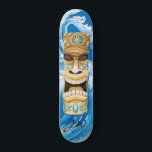 Beach Tiki Wave Blue Monogram Persoonlijk Skateboard<br><div class="desc">Vang wat golven met een strandtropisch eiland tiki. Skateboarders zullen graag op hun bord komen en de stoep,  de stoep of de halve pijp raken. Unieke golfachtergrond met leuke tiki.</div>
