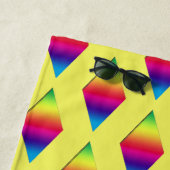 Beach Towel - diamanten in regenboogstrips Strandlaken (In situ)