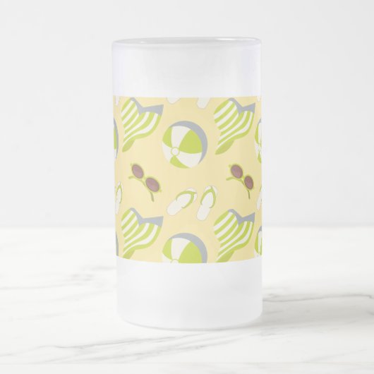 Beach vacay pattern with sunglasses and sun hat  matglas bierpul (Center)