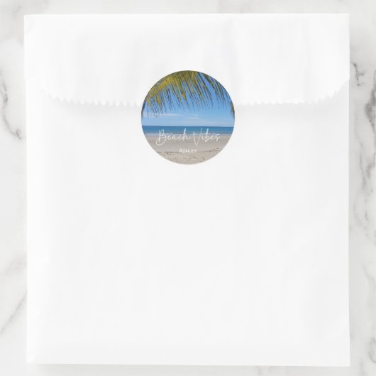 Beach Vibes gepersonaliseerd Ronde Sticker (Tas)