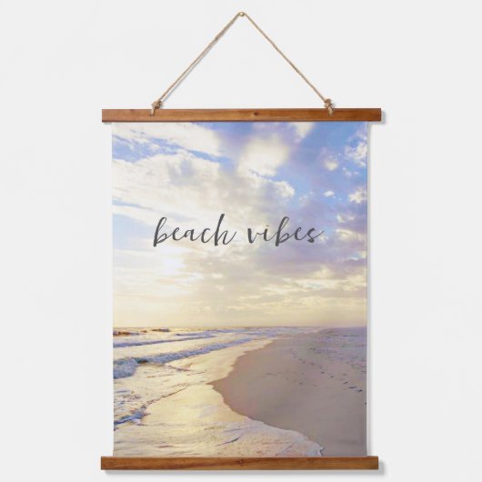 Beach Vibes Ocean Waves Sunset Wood Scroll Banner Hangend Wandkleed (Voorkant)