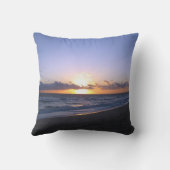 Beach Wedding Bride & Groom Keepomwille Persoonlij Buitenkussen (Achterkant)