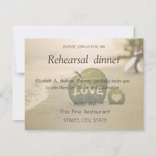 Beach Wedding Couple, Love Rehearsal Dinner Kaart (Voorkant)