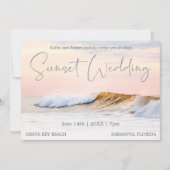 BEACH WEDDING INVITATION KAART | OCEAN WAVES SUNSE (Voorkant)