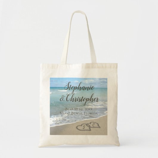 Beach Wedding Monogram Harten zand Tote Bag (Voorkant)