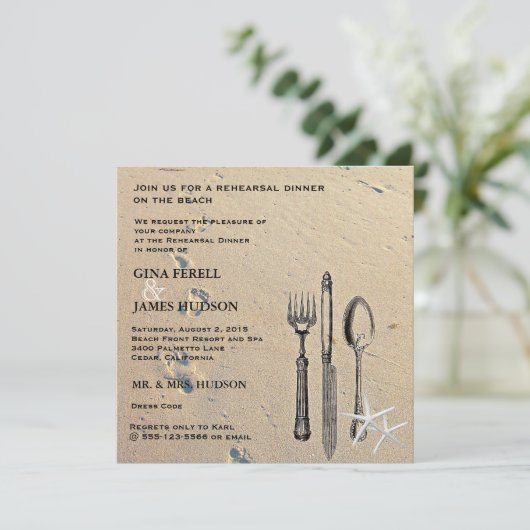 Beach Wedding Rehearsal Dinner Invitation Kaart (Staand voorkant)