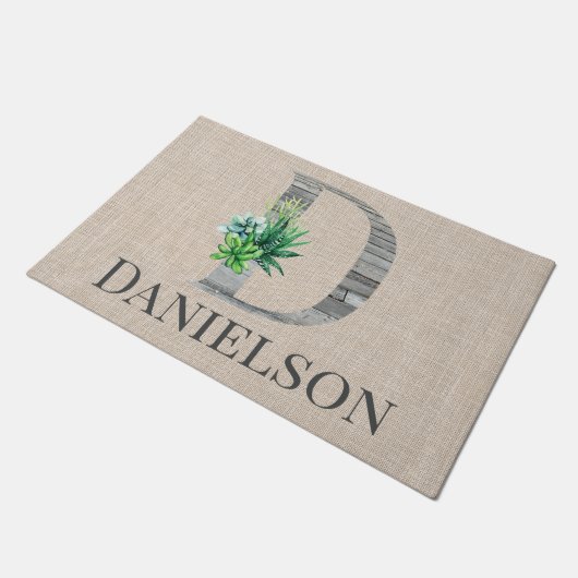 Beach Wood Letter D & Succulents Personalized Deurmat (Schuin)