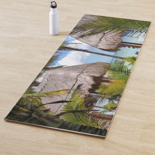 Beachfront Yoga Yogamat (In situ)