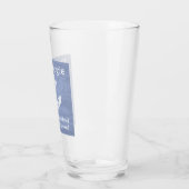 Beachologie op de glazen beker van het Cadeau (Links)