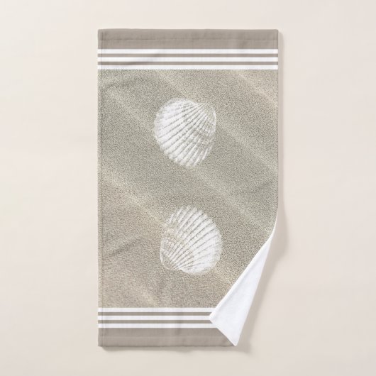 Beachy White Stripes & White Seashells Sand Dunes Bad Handdoek (Handdoek)