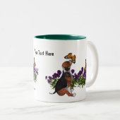 Beagle Butterflies Pansies Cute Dog Tweekleurige Koffiemok (Voorkant rechts)