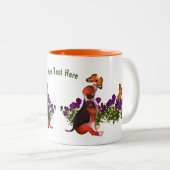 Beagle Butterflies Pansies Cute Personated Tweekleurige Koffiemok (Voorkant rechts)