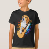 Beagle Dog die een akoestische gitaarjongen speelt T-shirt (Voorkant)