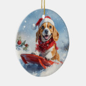 Beagle Dog in Sledge Laat het Sneeuw Kerstmis Keramisch Ornament (Rechts)