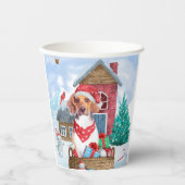 Beagle Dog in sneeuwkersthondenhuis Papieren Bekers (Voorkant)