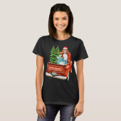 Beagle Dog Riding Red Truck T-shirt (Voorkant volledig)