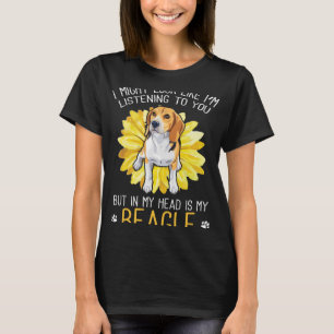 Beagle hond in mijn hoofd is mijn Beagle zonnebloe T-shirt